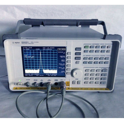 comprare Analizzatore di spettro RF portatile e da rack Keysight Agilent 8563E da 9 kHz a 26,5 GHz con livello di rumore di -148 dBm fabbricazione online
