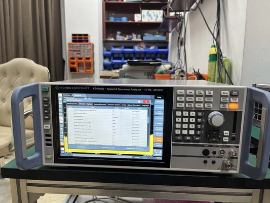 comprare Rohde e Schwarz FSV3030 Analisatore di segnale e spettro da 10 Hz a 30 GHz Intervallo 200 MHz Larghezza di banda e GUI touchscreen fabbricazione online