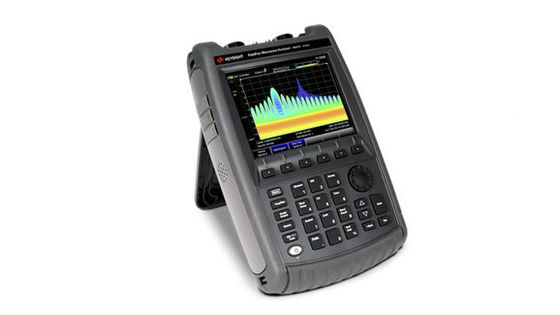 comprare Analizzatore a microonde portatile N9951B FieldFox da 44 GHz con larghezza di banda in tempo reale di 120 MHz e design leggero fabbricazione online