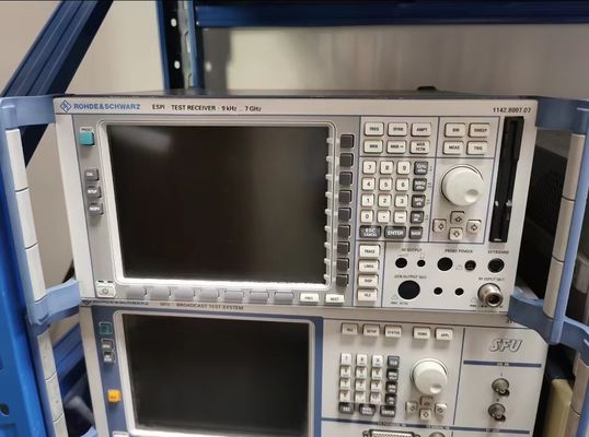 comprare Ricevitore di prova EMI preuso Rohde And Schwarz ESPI7 da 9 kHz a 7 GHz Ricevitore di preconformità EMI conforme al CISPR fabbricazione online