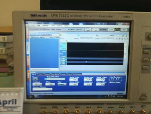 comprare Tektronix AWG7122C Generatore di forma d'onda arbitraria 3,2 GHz o 5,6 GHz 12 GS/s 2 canali fabbricazione online