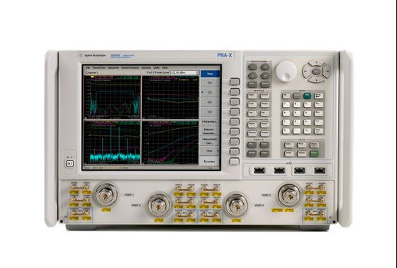 comprare Analizzatore di rete vettoriale Keysight N5245A PNA-X 10MHz - 50GHz con 2 porte e gamma dinamica di 126 dB fabbricazione online