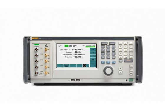 comprare Calibratore oscilloscopico completamente automatizzato Fluke 9500C con onde sinusoidali a livello 4 GHz e uscita multicanale fabbricazione online