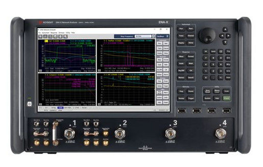 comprare Analizzatore di rete vettoriale Keysight E5081A ENA-X 10MHz - 44GHz da banco VNA con 2 o 4 porte fabbricazione online