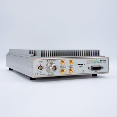 comprare Analisi dello spettro in tempo reale e ricevitore di monitoraggio, Signal Hound SM200B 100 kHz a 20 GHz fabbricazione online