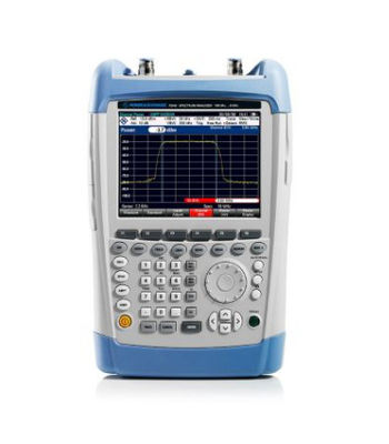 comprare Rohde e Schwarz FSH20 Analisatore di spettro portatile da 9 kHz a 20 GHz con alloggiamento resistente agli spruzzi e generatore di tracciamento interno fabbricazione online