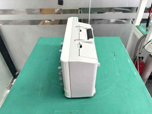 comprare Oscilloscopio a segnali misti Keysight Agilent MSOX3104T con larghezza di banda di 1 GHz, 4 canali analogici più 16 digitali e frequenza di aggiornamento di 1.000.000 wfms/s fabbricazione online