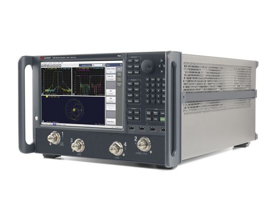 comprare Analizzatore di rete a microonde PNA Keysight N5227B con intervallo di frequenza da 10 MHz a 67 GHz e configurazione a 2 porte, 4 porte fabbricazione online