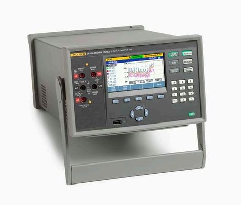 comprare Sistema di acquisizione dati Fluke 2638A Hydra Series III con 66 ingressi universali, multimetro digitale a 6,5 cifre e sicurezza IEC Categoria II 300V fabbricazione online