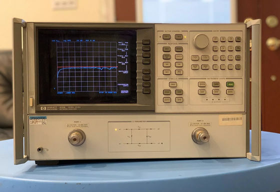 comprare Keysight 8720B Benchtop Vector Network Analyzer 130MHz-20GHz VNA di seconda mano fabbricazione online