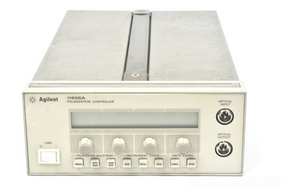 comprare Agilent 11896A Controller di Polarizzazione con Intervallo di Lunghezza d'onda da 1250 a 1600 nm, Perdita di Ritorno Ottico da 35 dB² a 55 dB², e Rapporto di Estinzione >40 dB⁴ fabbricazione online
