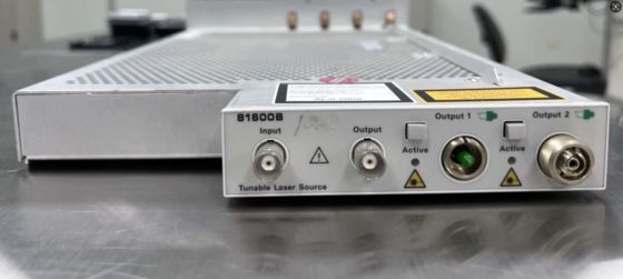 comprare Modulo sorgente laser accordabile Keysight 81600B con intervallo 1260nm-1640nm, alta potenza ottica in uscita e bassa emissione spontanea fabbricazione online