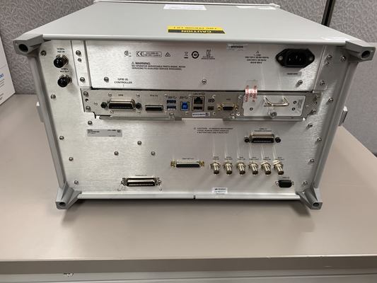 comprare Analizzatore di rete a microonde Keysight Agilent N5235A PNA-L 50 GHz con gamma dinamica di 122 dB e 2 o 4 porte fabbricazione online