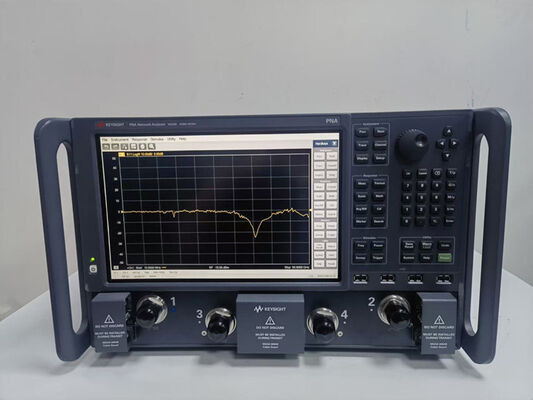 comprare Keysight N5225B PNA Microwave Network Analyzer 900 Hz/10 MHz a 50 GHz Rackmount Pre-owned fabbricazione online