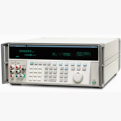 comprare Calibratore multifunzione ad alte prestazioni Fluke 5720A con accuratezza della tensione CC di ±3,5 ppm e gamma di tensione CA di 1100 V fabbricazione online
