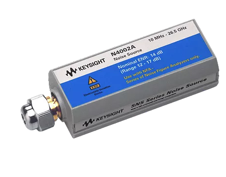 comprare Keysight N4002A SNS Smart Noise Source con gamma di frequenze da 10 MHz a 26,5 GHz e 12 dB a 17 dB ENR per la misurazione del numero di rumori fabbricazione online
