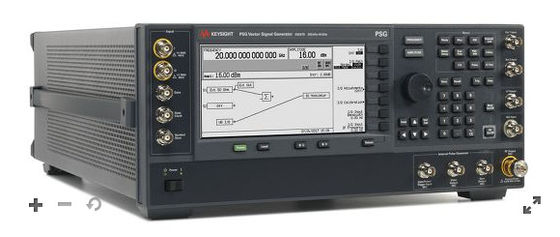 100 KHz a 44 GHz Keysight Agilent E8267D PSG Vector Signal Generator