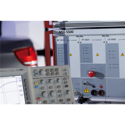 TESEQ NSG 5600/5500 Generatore di funzioni per tensione/campo magnetico/sinusoidale di prova
