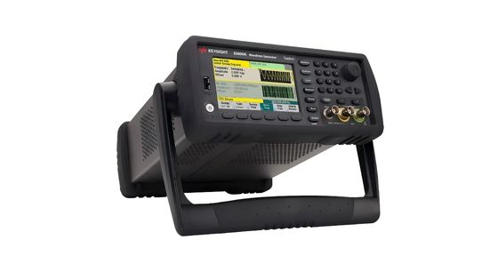 Keysight 33622A Generatore di forma d'onda, 120 MHz, 2 canali Livello di uscita nom 0 a 3,0 V in alta impedenza