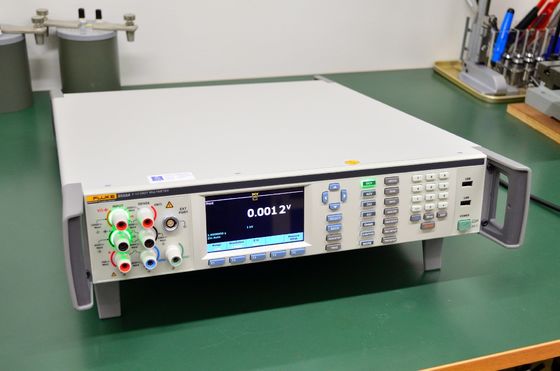 FLUKE 8558A Multimetro a 8,5 cifre di grado industriale per misurazioni precise